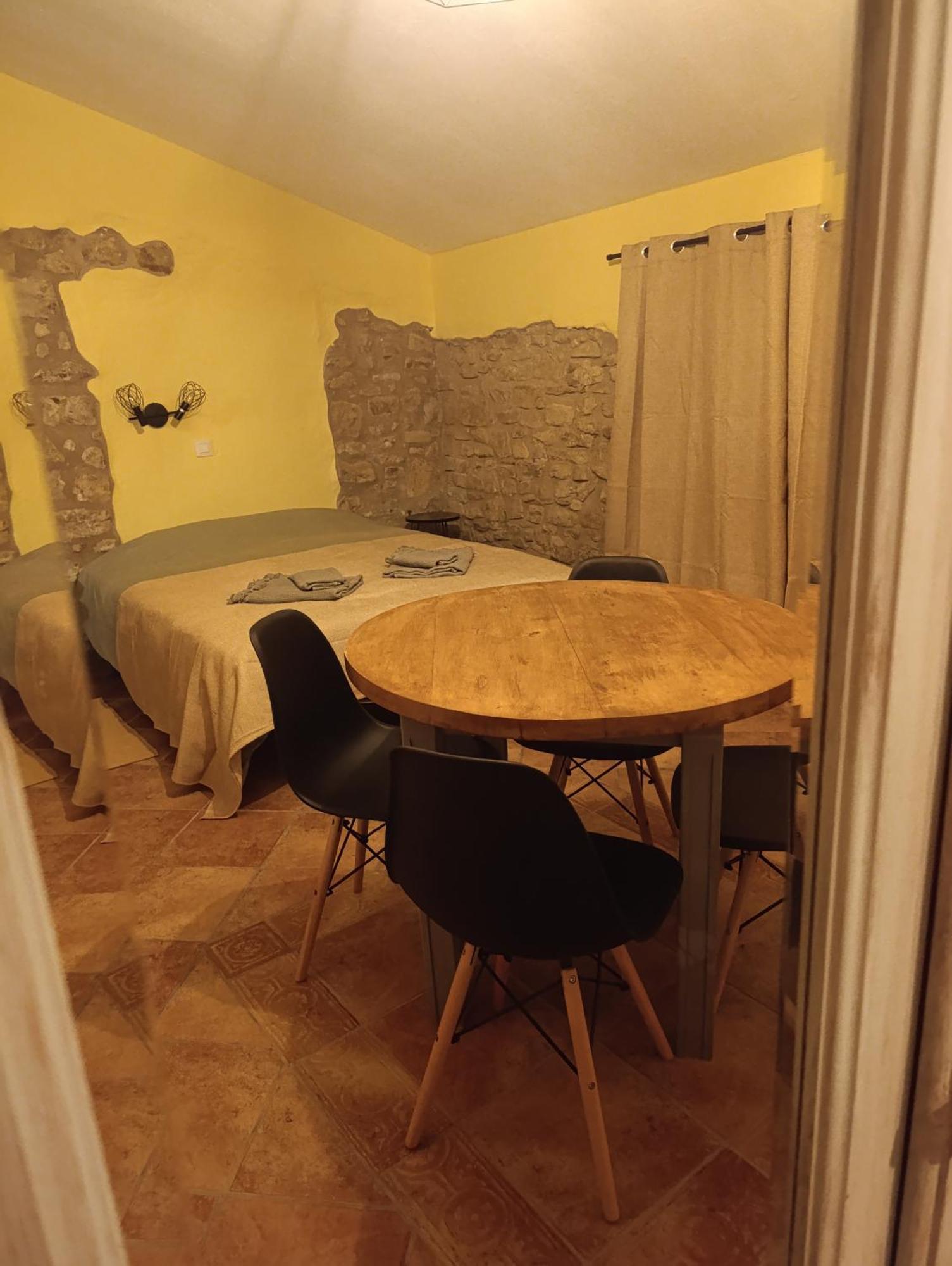 Mas Pitre Bed & Breakfast Besalú Eksteriør bilde