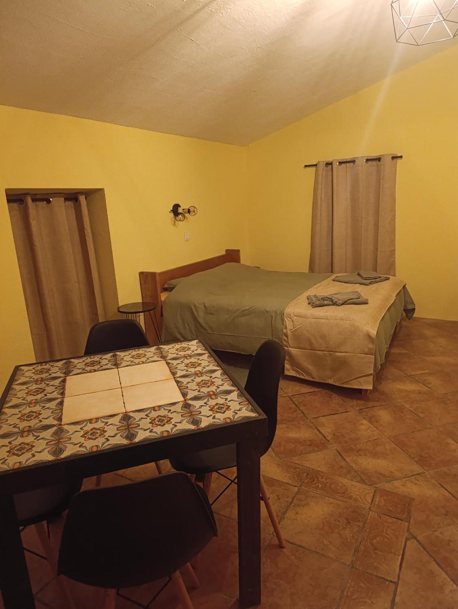 Mas Pitre Bed & Breakfast Besalú Eksteriør bilde