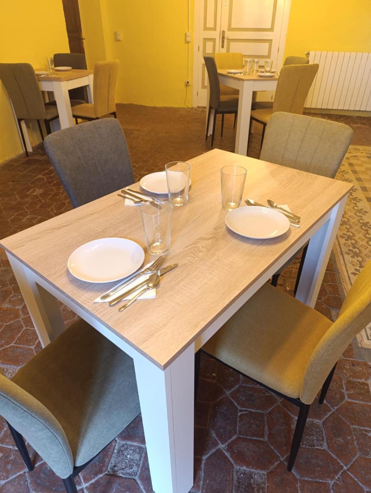 Mas Pitre Bed & Breakfast Besalú Eksteriør bilde